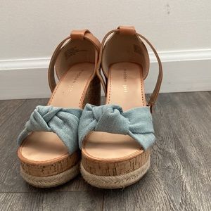 Cute platform wedge sandals by Madden girl!